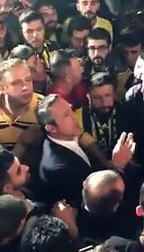 Ali Koç, taraftardan özür diledi