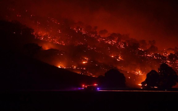 'Megafire' Forms Amid Australia Blaze After U.S. Issues Travel Advisory for American Citizens