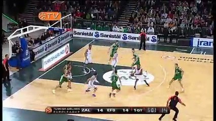 Anadolu Efes fırsat tepti! Şans yine tutmadı..