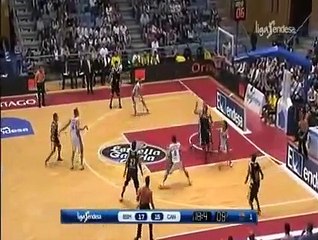 İnanılmaz! Öyle bir basket attı ki...
