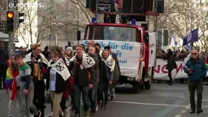 Nach Kritik: Siemens bietet Umweltschützerin Luisa Neubauer Amt an