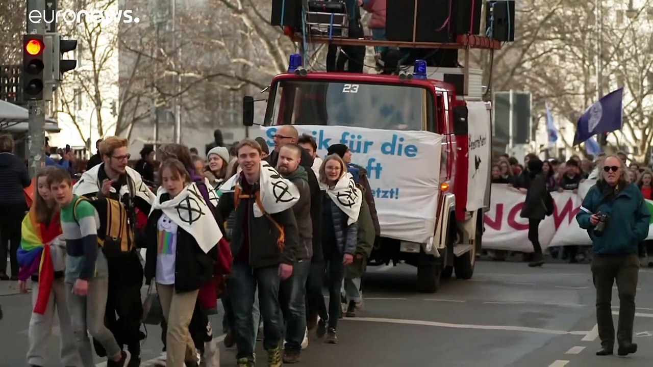 Nach Kritik: Siemens bietet Umweltschützerin Luisa Neubauer Amt an