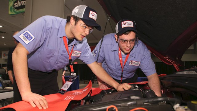 High School Teams Are Competing In Car Mechanic Competitions