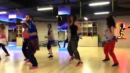 En Hareketli Arapça Parça Dans Ekibinden Muhteşem