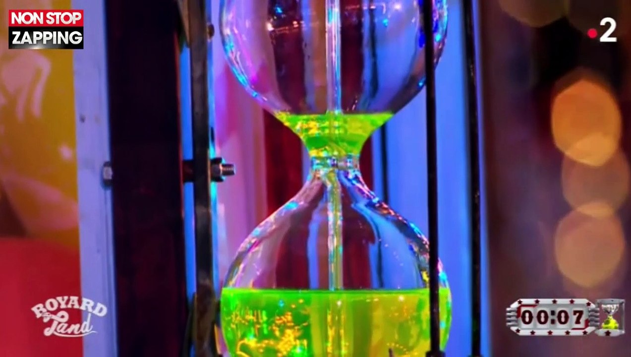 Boyard Land : Danièle Evenou crie tellement fort qu’elle fait peur aux clowns (Vidéo)