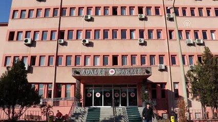 Görme engelli santral memuru azmiyle örnek oluyor