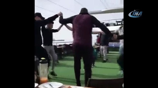 Trabzonspor'un yabancılarının teknede horon keyfi