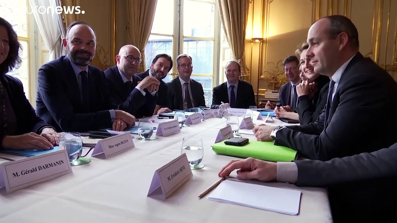 Streik: Verhandlungen in Paris