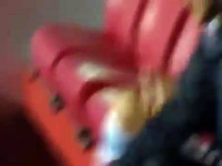 Yedek kulübesinde bira keyfi!