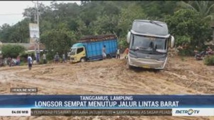 16 Titik di Tanggamus Tertimbun Longsor