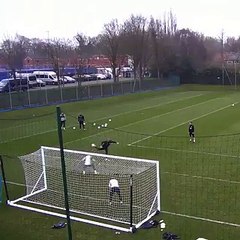Schmeichel'dan antrenmanda harika gol