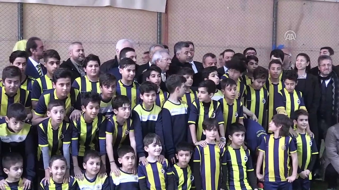 enerbahçe Başkanı Yıldırım, Hatay Fenerbahçeliler Derneğinin yemeğine katıldı