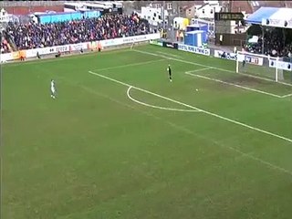 Futbol tarihinin en başarısız kaleci atışı...