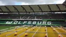 Wolfsburg'un stadı, Almanya'nın kuzeyinde etkili olan fırtına karşısında zor anlar yaşadı.