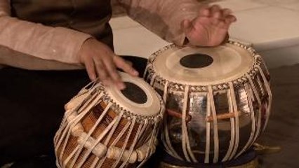 Theka, Rela, and Tukra in Tintal (Drut Lay - Fast Tempo) performed by Samir Chatterjee, Tabla l Met Music
