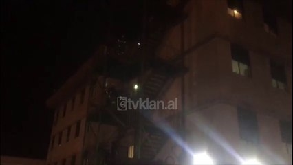 Perfshihet nga flaket spitali i Durresit