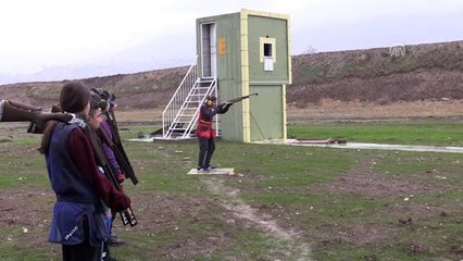 Kahramanmaraşlı genç atıcıların rol modeli Safiye Sarıtürk