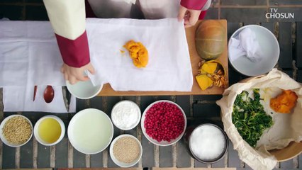 진세연 음식에 소금을 넣으려는 궁녀 적발! “꼼짝 마!”