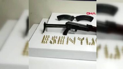 Esenyurt'ta otomobildeki 'suç makinelerine' gece yarısı operasyonu