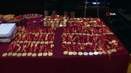 Galatasaray'da yeni divan üyeleri beratlarını aldı