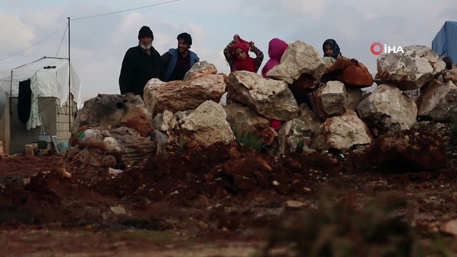 - Suriye’de mülteci kampları sel sonrası çamur altında kaldı