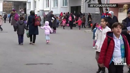 Öğrenciler acı içinde bağırdı! Vücutlarında yanıklar oluştu