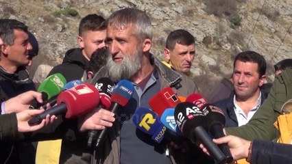 Ora News - Postriba në protestë kundër gurores: Po na bën jetën të pajetueshme