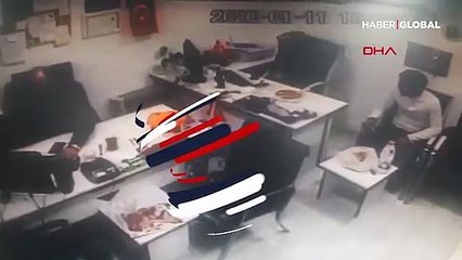 İstanbul'daki deprem anı kamerada