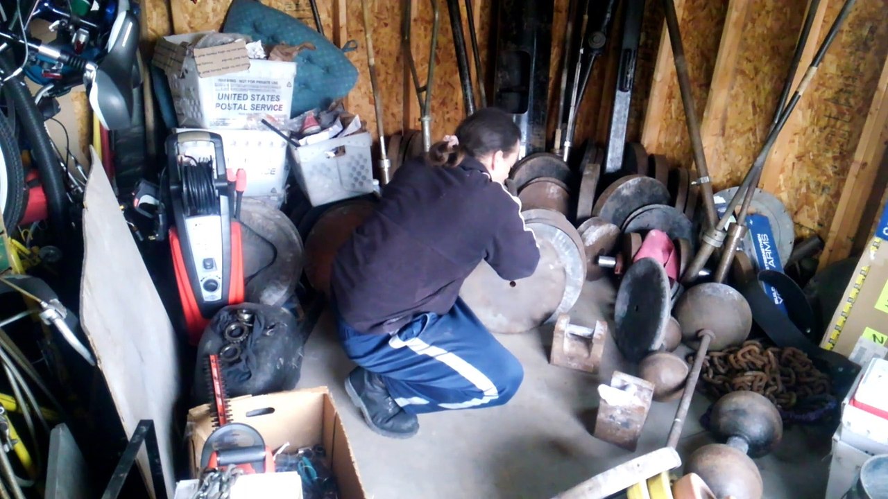 Squatted Praying Mantis Curl 100lb NOPE 75lb YEP! video Dailymotion