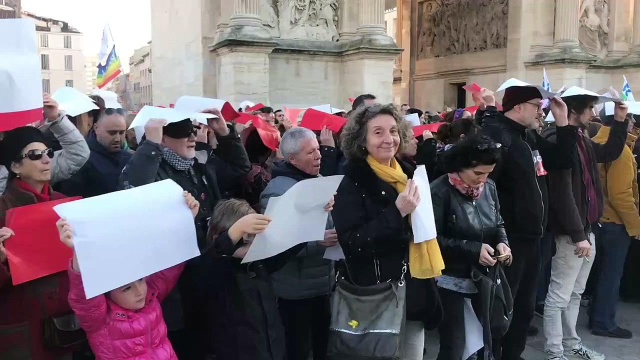 Retraites : fin de la manifestation à Marseille, début des animations Porte d’Aix