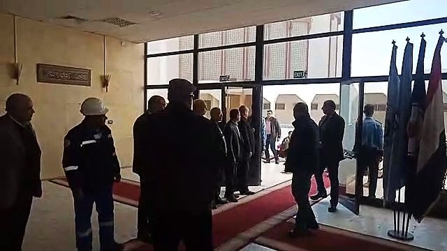 وزير البترول يصل أسيوط لتفقد المشروعات الجارى تنفيذها