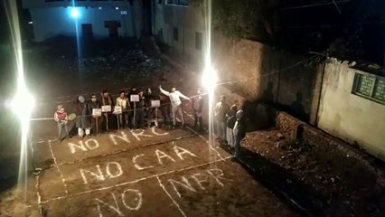 नवादा जिला के छोटा शेखपुरा गांव में अनोखे तरीके से NRC और CAA का विरोध किया