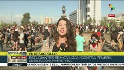Chile: reprimen manifestación de estudiantes de secundaria