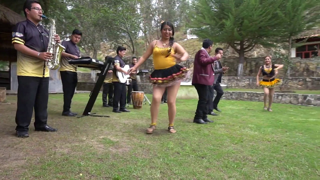 AUTÉNTICA GENERACIÓN - ME ESTAS SACANDO LA VUELTA (RVL MUSIC)