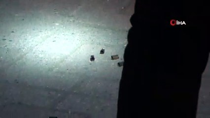 Çatışmanın ortasında kaldı, montu hayatını kurtardı