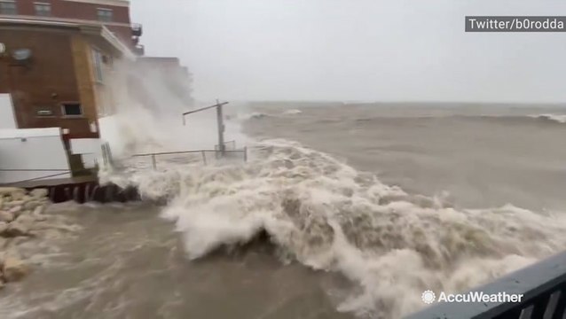 Fierce winds stir up big waves on Lake Michigan