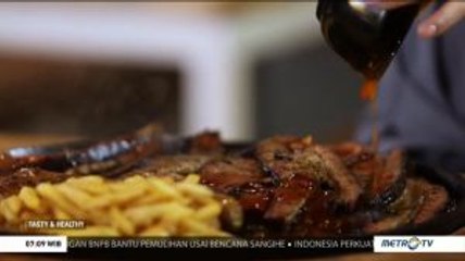 Menyantap Kelezatan Menu BBQ (1)