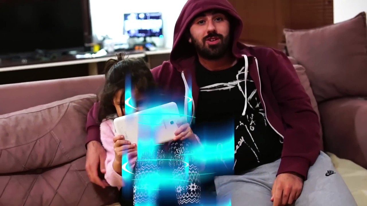 Çekmece Kutunda Ne Var? Bil Bakalım Ve Seç Bakalım İçinden Ne Çıkacak? Çocuklar Çıkanlar Sizindir.