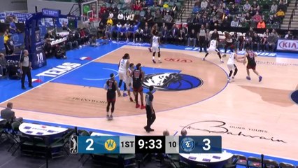Aric Holman (23 points) Highlights vs. Santa Cruz Warriors