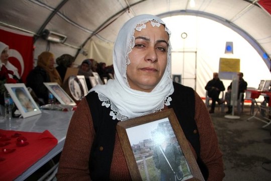 PKK yandaşları polis kıyafeti giyerek 13 yaşındaki kızı kaçırıp terör örgütüne satmış