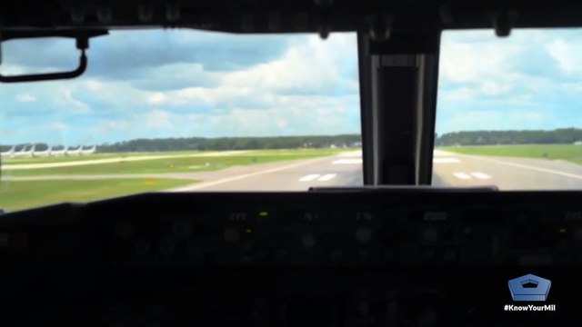 EEUU expulsa a más de una decena de militares saudíes