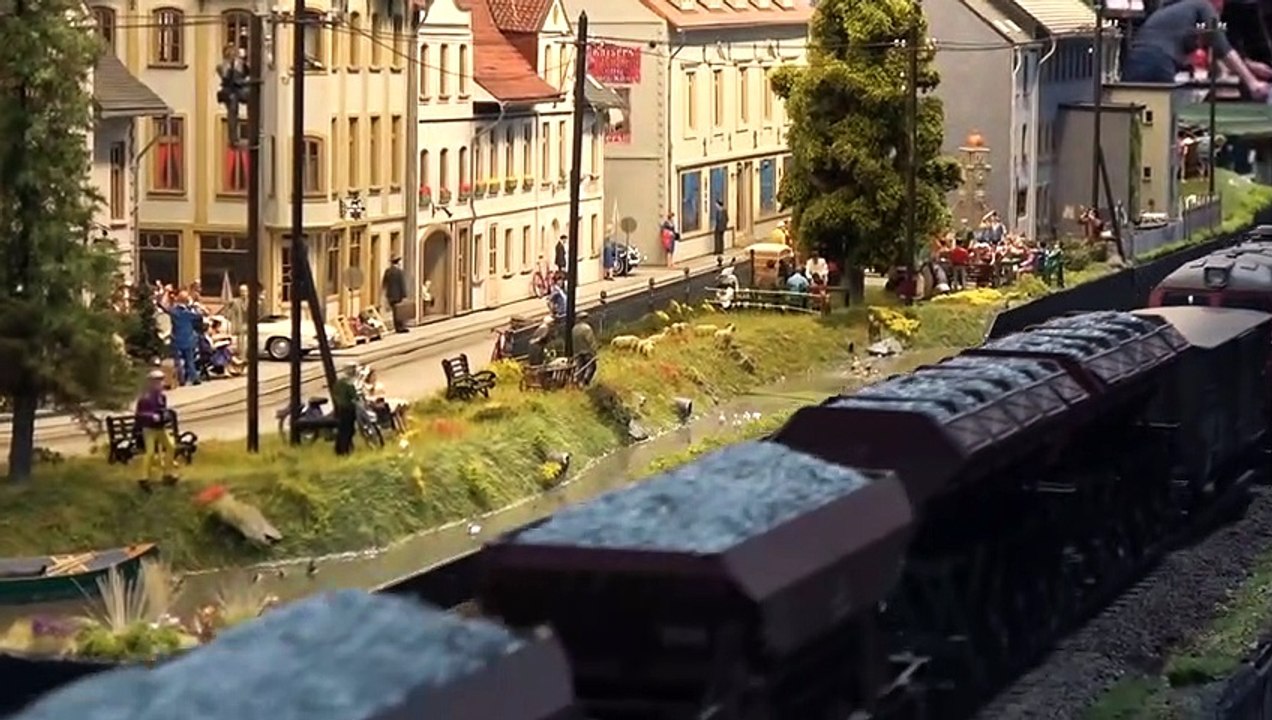 AWESOME Lego trains and model railway compilation!