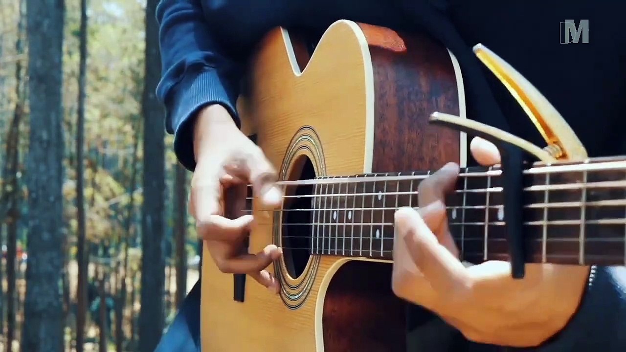 Memories .maron 5_Fingerstyle DM