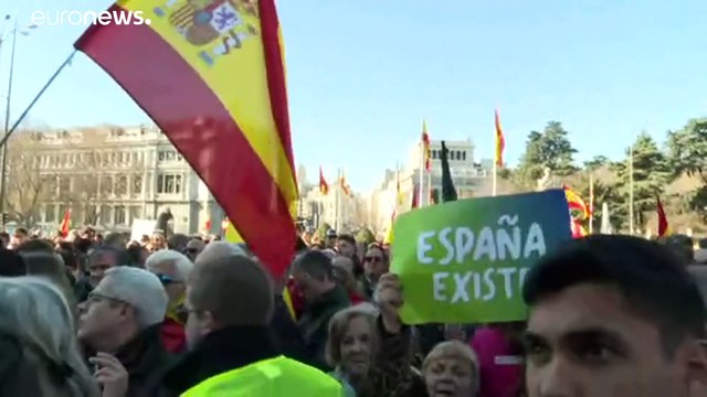 Spagna: manifestazioni di Vox e España Existe contro il governo Sánchez-Iglesias