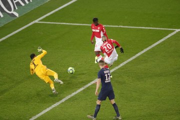 Face à Monaco, la défense parisienne a craqué comme rarement - Foot - L1 - PSG