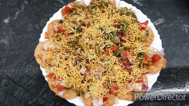 घर की पपड़ी से बनाये बाजार जैसा क्रिस्पी चाट | Papdi chaat recipe | Indori Special Chaat | indori street style papdi chaat recipe