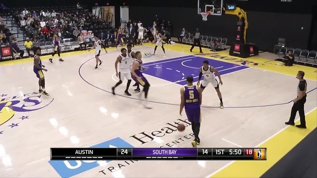 Galen Robinson Jr. with 5 Steals vs. South Bay Lakers