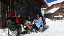 Atabarı Kayak Merkezi hafta sonu doldu taştı