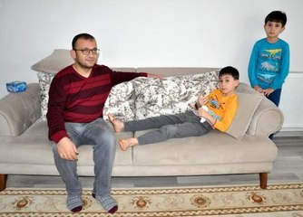 Kar topu oynarken vücudunda yara oluşan öğrencinin babası: Ne olduğunu merak ediyoruz