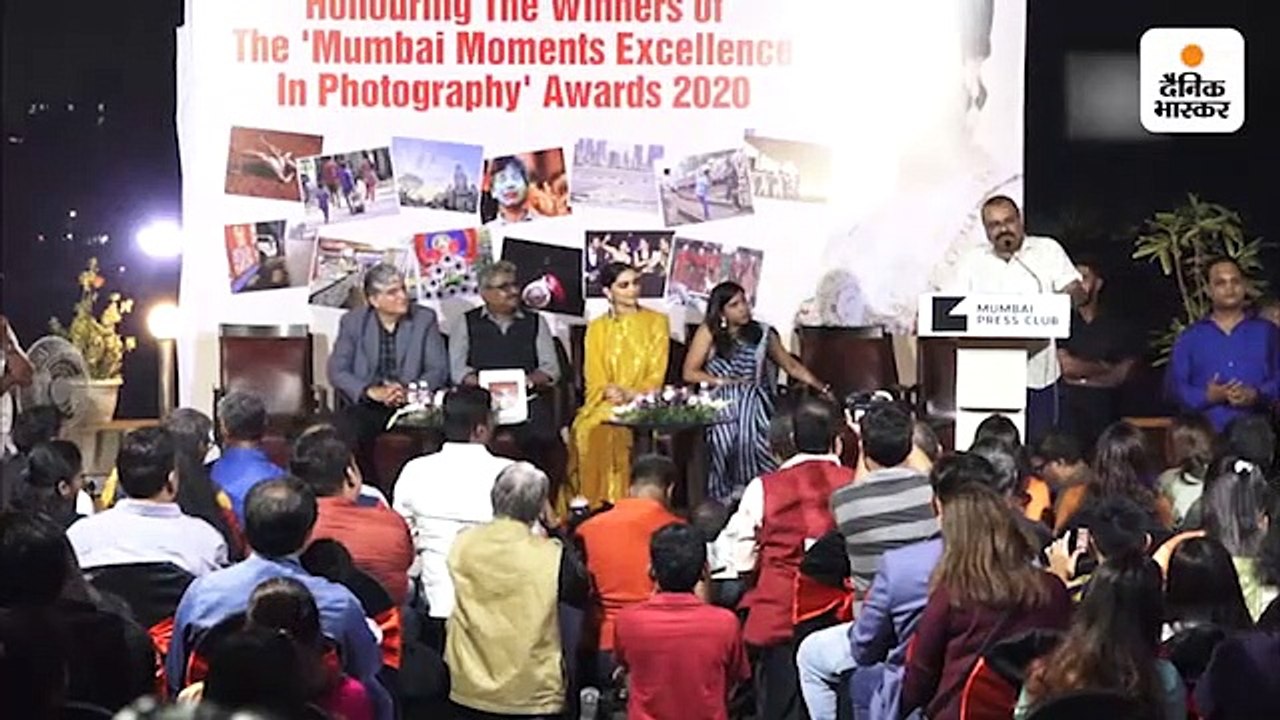 दीपिका की बेहतरीन तस्वीरों की हुई प्रदर्शनी